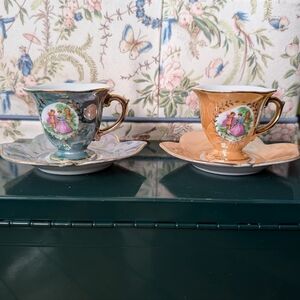 Vtg Lustre Demitasse Cups And Saucers